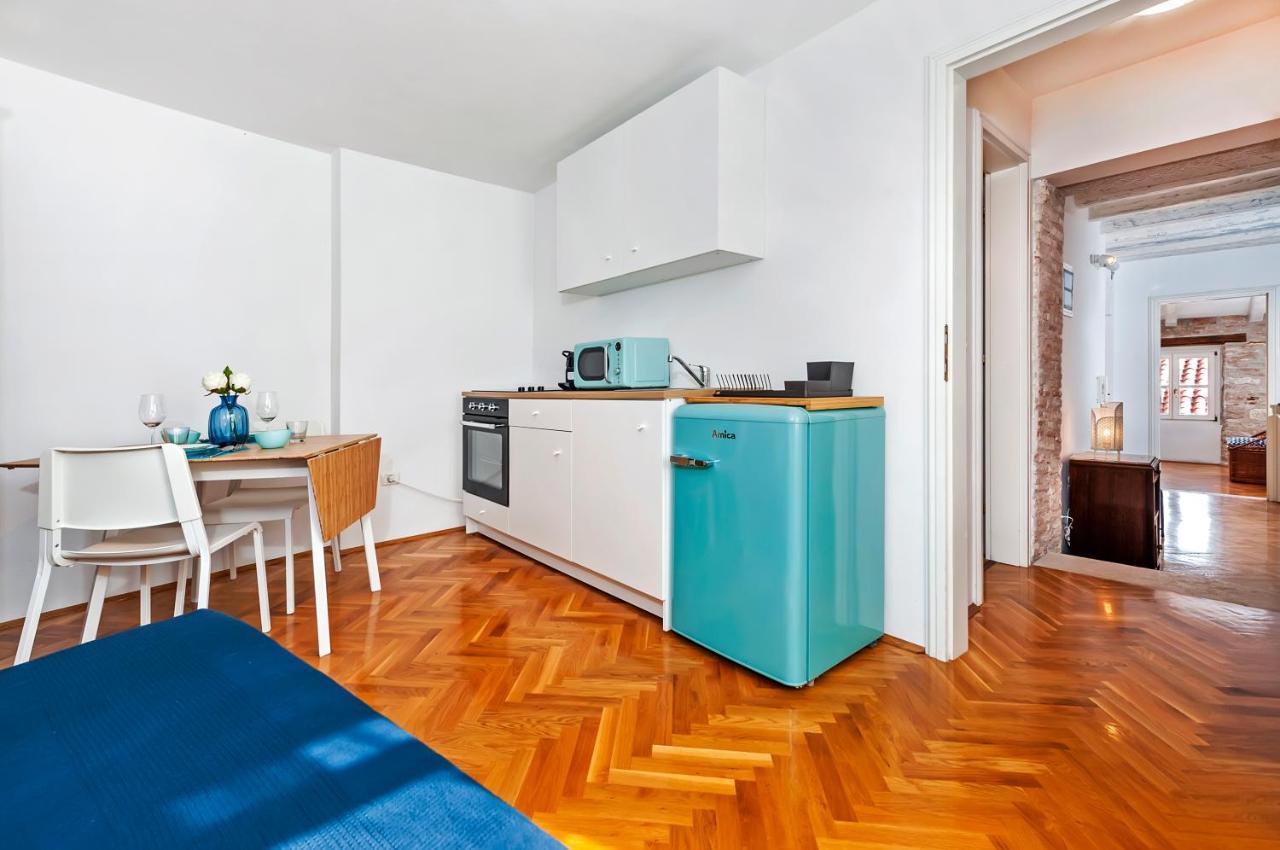 Apartment Happy House Bregovita By Irundo